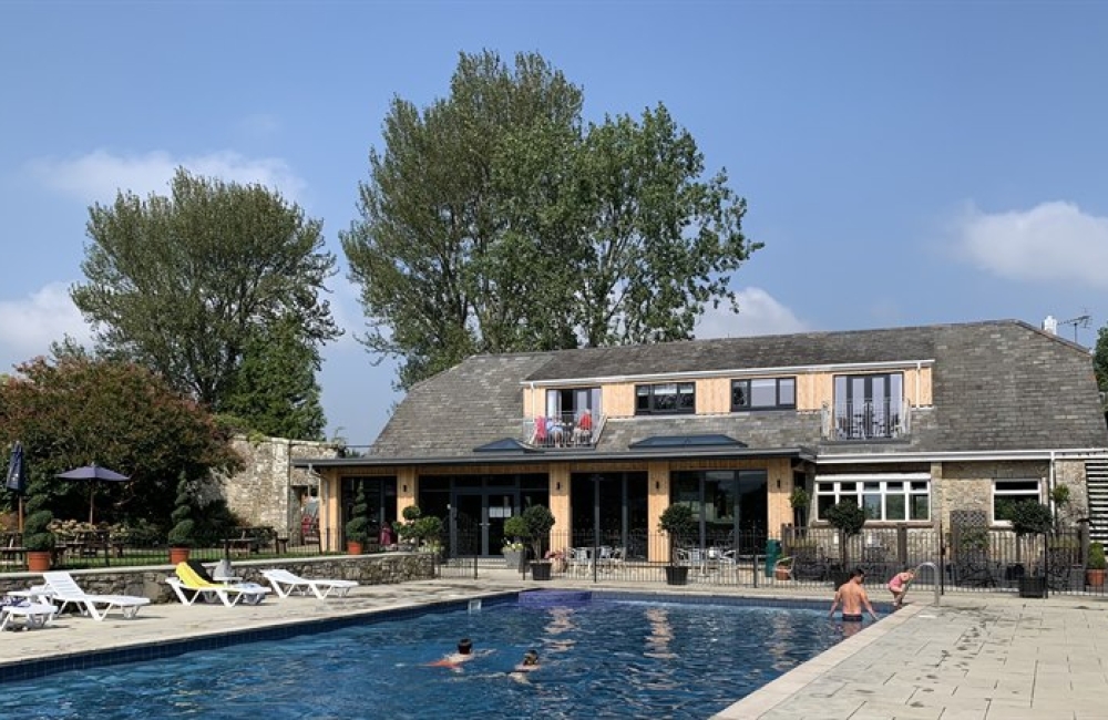 Appuldurcombe Gardens swimming pool and The Core Café Complex