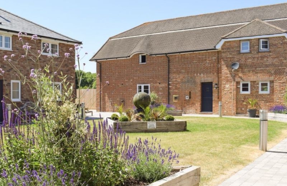 The Gallops courtyard gardens