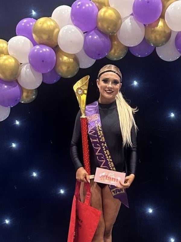 Isabel with trophy